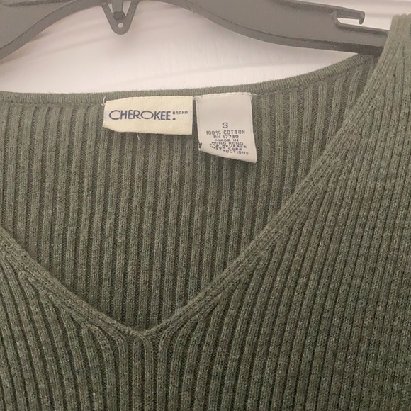 Cherokee Pullover Long Sleeve Sweater in Green Color. - Picture 2 of 3